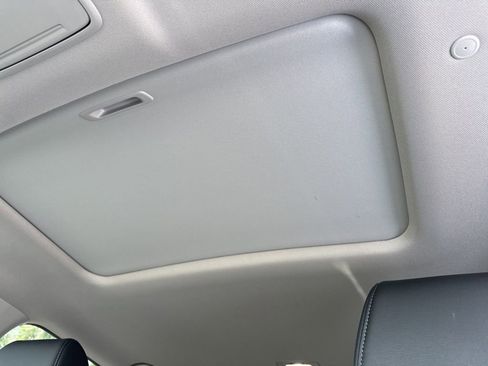 Used 2024 Honda CR-V EX-L image 19