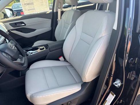 New 2026 Nissan Rogue Dark Armor AWD/4WD image 26