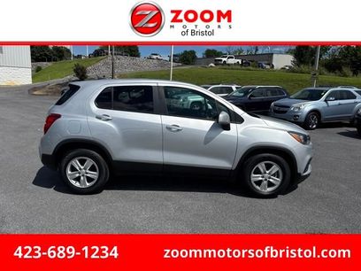 Used 2022 Chevrolet Trax LS w/ Tint and Cruise Package
