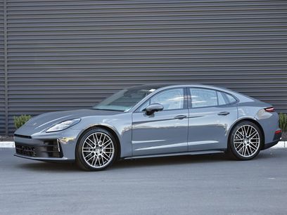 New 2026 Porsche Panamera 4