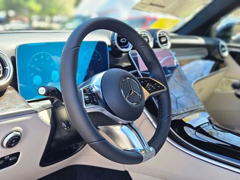 New 2026 Mercedes-Benz GLC 300 4MATIC image 16