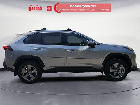 New 2025 Toyota RAV4 XLE image 6