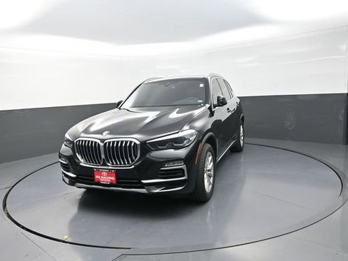 Used 2020 BMW X5 xDrive40i w/ Convenience Package AWD/4WD image 41