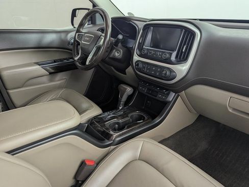 Used 2016 GMC Canyon SLT w/ Driver Alert Package image 23