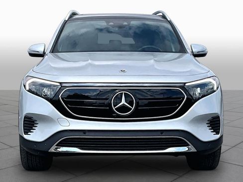 Used 2023 Mercedes-Benz EQB 300 4MATIC image 3