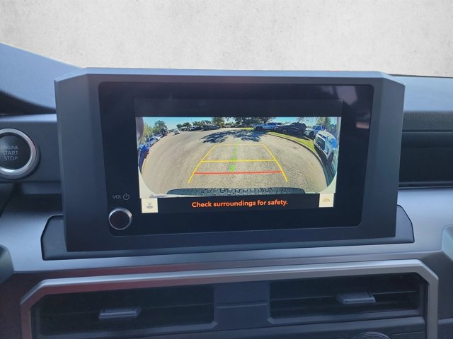 Used 2025 Toyota 4Runner SR5 AWD/4WD image 14