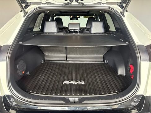 Used 2021 Toyota RAV4 XSE AWD/4WD image 29