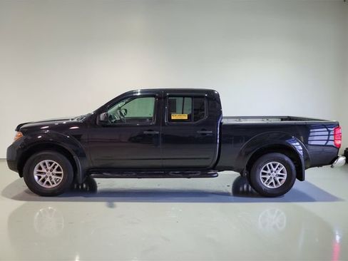 Used 2019 Nissan Frontier SV image 15