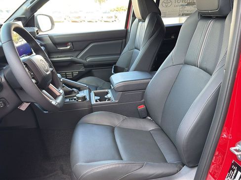 New 2026 Toyota 4Runner Limited AWD/4WD image 14