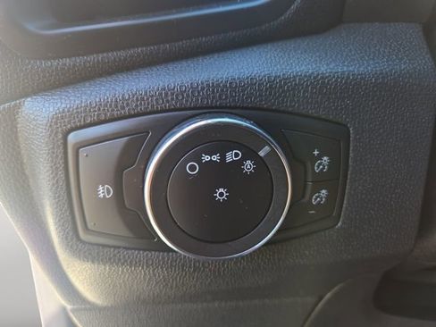 Used 2021 Ford EcoSport SE w/ SE Convenience Package image 18