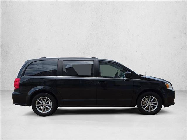 Used 2019 Dodge Grand Caravan SXT FWD image 4