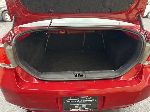 Used 2010 Ford Focus SE image 9