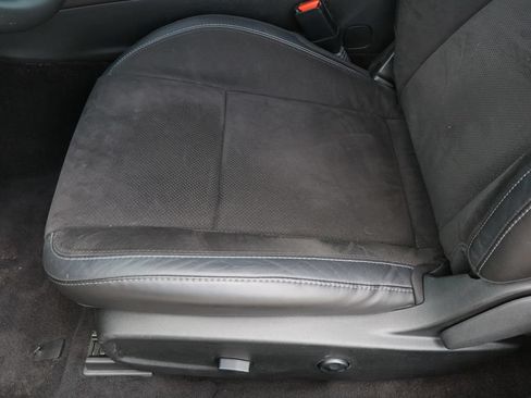 Used 2019 Dodge Challenger GT w/ Plus Package RWD image 19