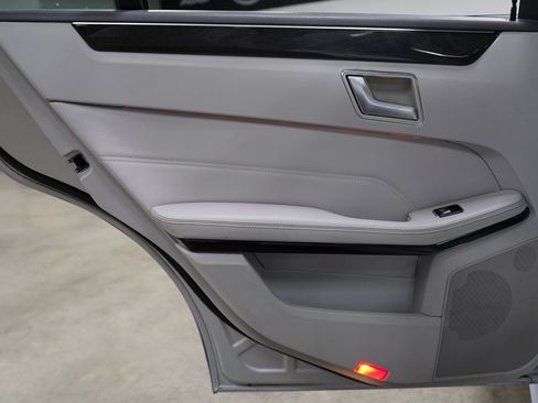 Used 2014 Mercedes-Benz E 350 Sedan w/ Premium 1 Package image 22