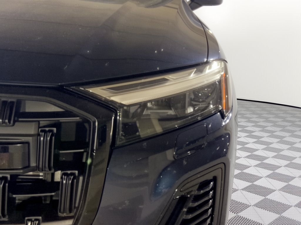 Used 2026 Audi Q7 2.0T Premium AWD/4WD image 12