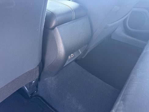 Used 2023 Nissan Altima 2.5 SV FWD image 18