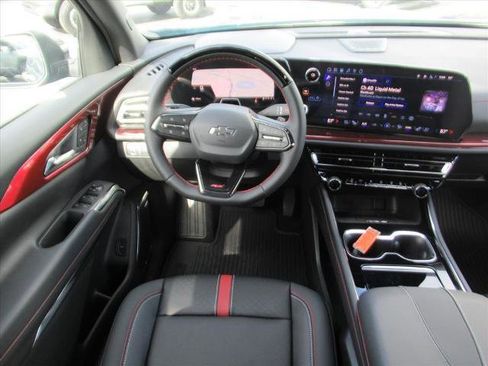 New 2026 Chevrolet Traverse RS image 14