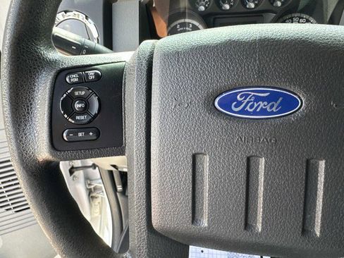 Used 2014 Ford F250 XLT image 24