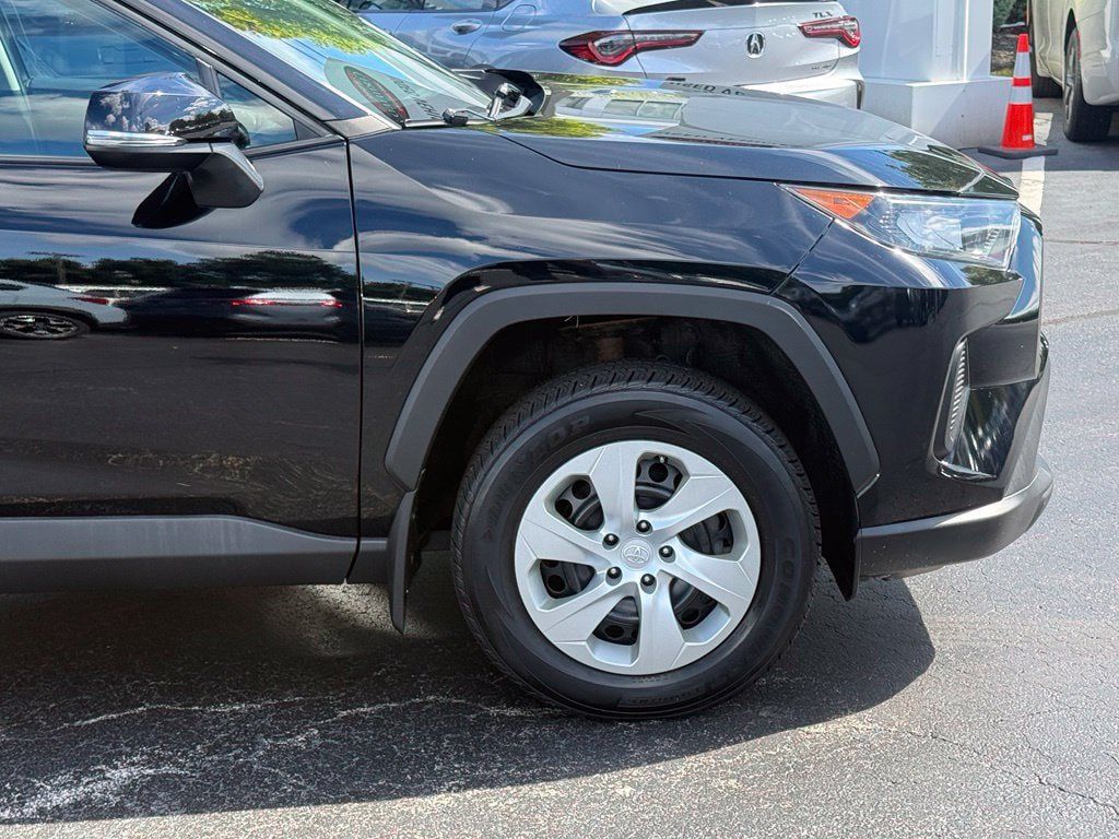 Used 2020 Toyota RAV4 LE w/ All Weather Liner Package AWD/4WD image 10