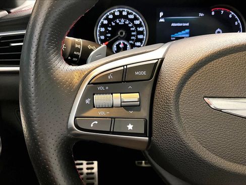 Used 2023 Genesis G70 2.0T w/ Sport Prestige Package RWD image 24