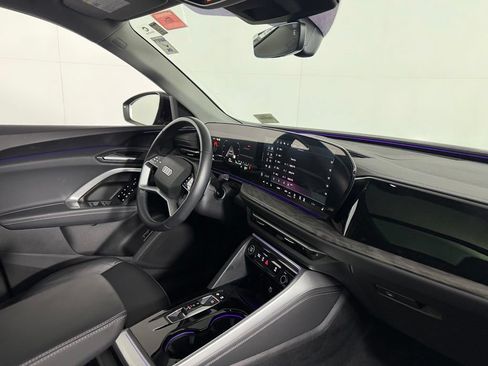 Used 2025 Audi Q5 Premium w/ Convenience Package AWD/4WD image 31