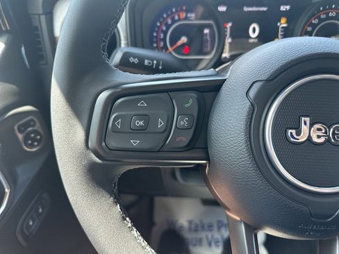 New 2025 Jeep Gladiator Willys image 62