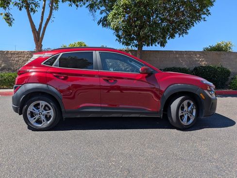 Certified 2023 Hyundai Kona SEL AWD/4WD image 10