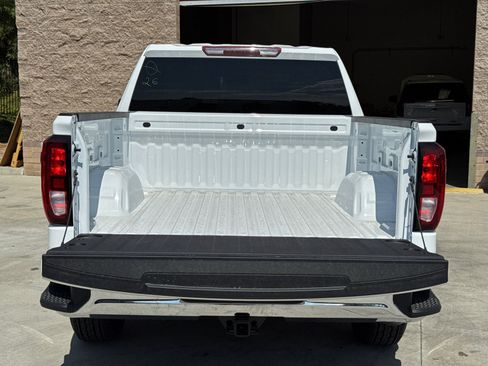 Used 2026 GMC Sierra 1500 Pro w/ Pro Value Package RWD image 11