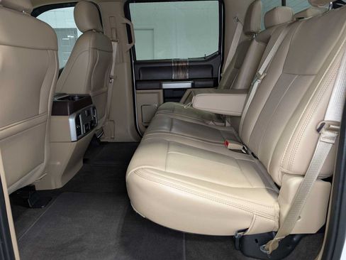 Used 2019 Ford F150 Lariat w/ Equipment Group 501A Mid AWD/4WD image 23