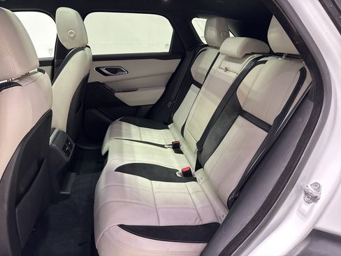 Used 2023 Land Rover Range Rover Velar R-Dynamic S image 26