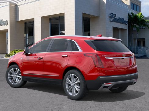 New 2026 Cadillac XT5 Premium Luxury image 3