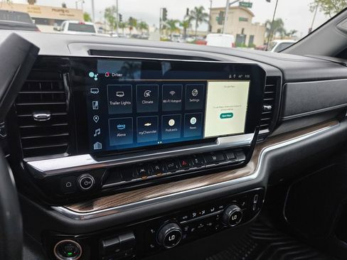 Used 2025 Chevrolet Silverado 1500 LT image 27