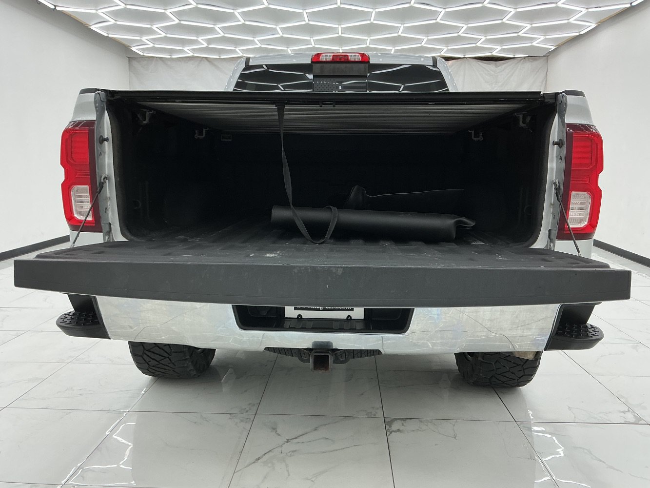 Used 2016 Chevrolet Silverado 1500 LTZ AWD/4WD image 45