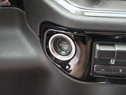 Used 2023 Chevrolet Silverado 1500 High Country w/ High Country Premium Package image 26