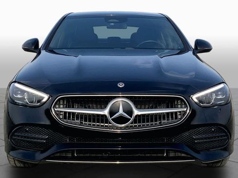 Used 2025 Mercedes-Benz C 300 Sedan image 4