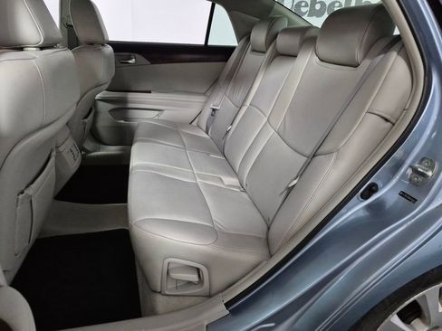 Used 2011 Toyota Avalon FWD image 25