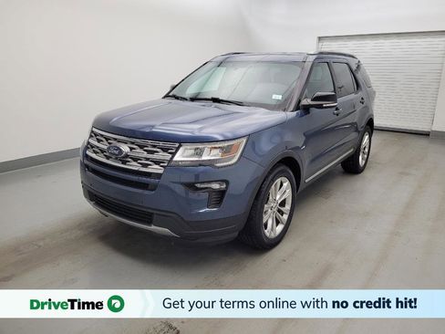 Used 2018 Ford Explorer XLT w/ Equipment Group 202A AWD/4WD image 1