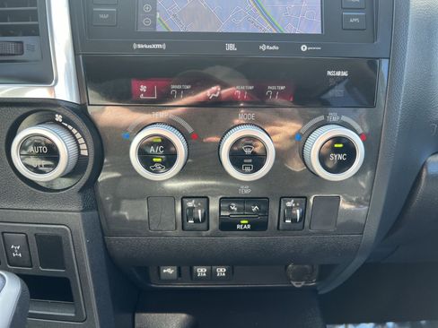Used 2021 Toyota Sequoia TRD Pro AWD/4WD image 21