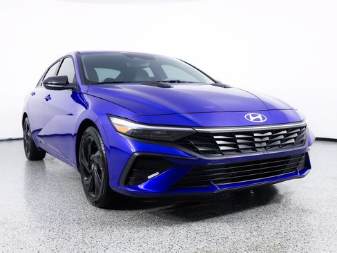Used 2026 Hyundai Elantra Sport w/ Cargo Package FWD image 10