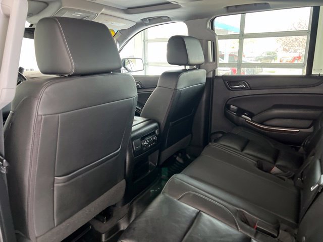 Used 2020 Chevrolet Suburban LT AWD/4WD image 27
