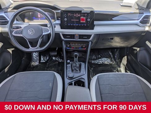 Used 2025 Volkswagen Taos SE AWD/4WD image 24
