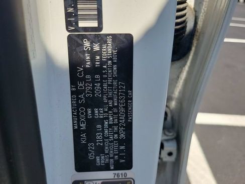 Used 2023 Kia Forte LXS w/ LXS Technology Package FWD image 39