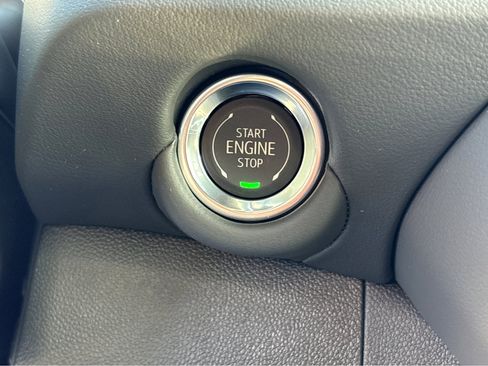 New 2026 Chevrolet Suburban LS image 6