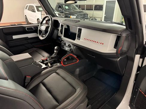 Used 2025 Ford Bronco Stroppe Edition AWD/4WD image 33