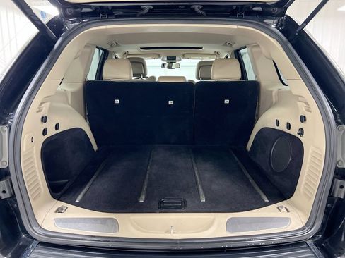 Used 2014 Jeep Grand Cherokee Limited AWD/4WD image 24