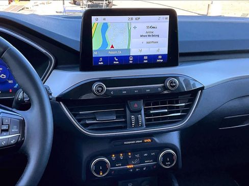 Used 2022 Ford Escape SEL image 6