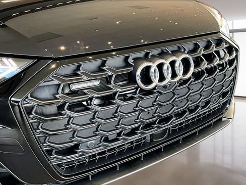 Used 2026 Audi A8 L 3.0T AWD/4WD image 33