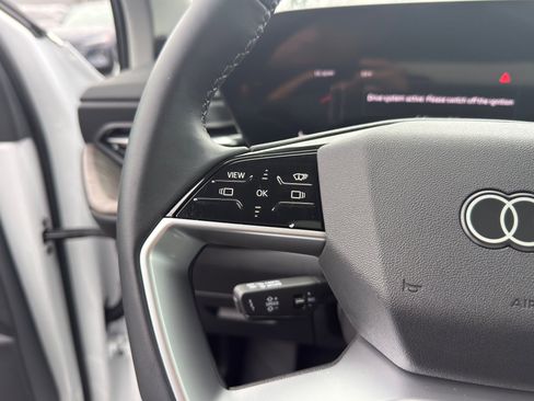 Used 2025 Audi Q5 Premium Plus w/ Premium Plus image 10