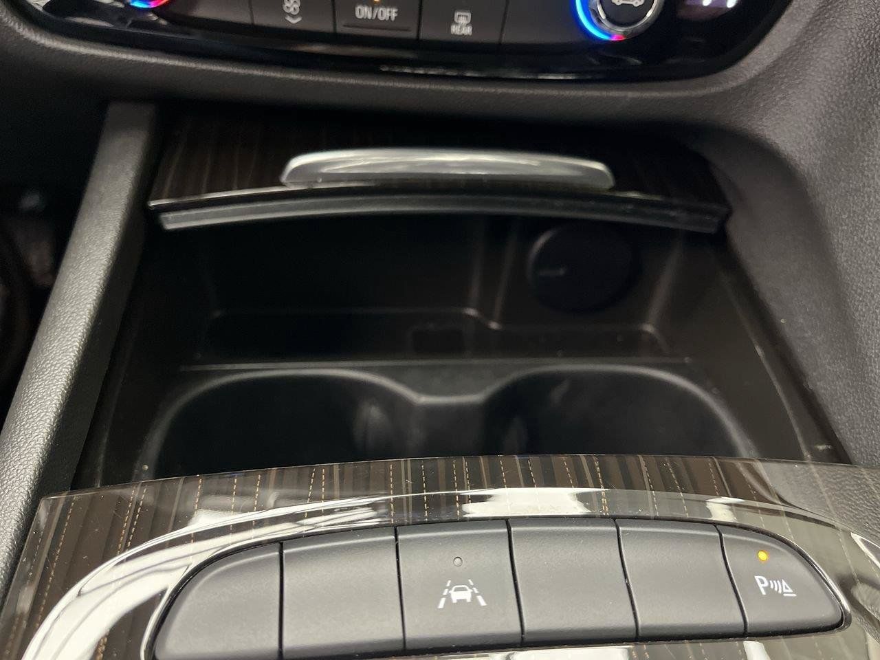 Certified 2020 Buick Regal Essence FWD image 23
