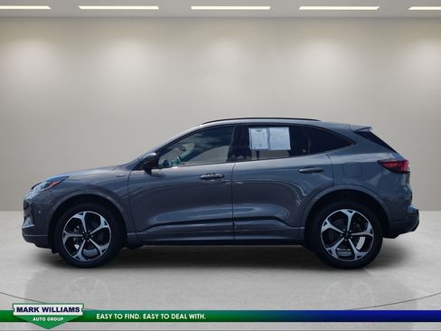 Certified 2023 Ford Escape ST-Line Select w/ Tech Pack #2 AWD/4WD image 7